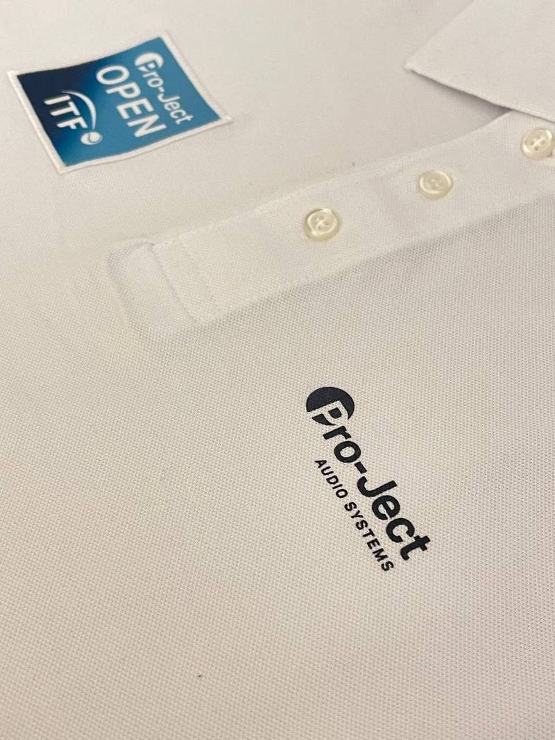 Pro-Ject Audio Poloshirt, Logodruck und gedruckter Aufnäher Wien