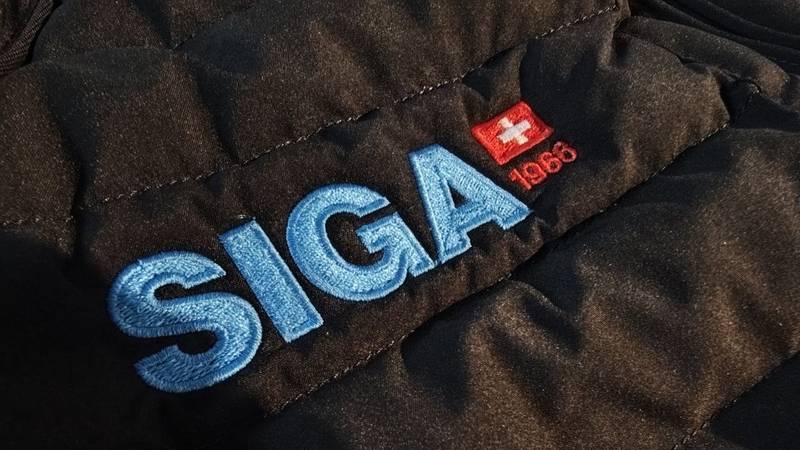 Bestickte Jacke Wien, SIGA Logo auf Winterjacke gestickt